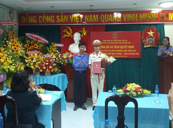 Lễ công bố và trao quyết định bổ nhiệm chức vụ Viện trưởng  Viện kiểm sát nhân dân thành phố Nha Trang