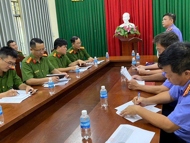 Viện kiểm sát nhân dân tỉnh Khánh Hòa (Phòng 1) trực tiếp kiểm sát việc tiếp nhận, giải quyết nguồn tin về tội phạm tại Phòng Cảnh sát điều tra tội phạm về ma túy Công an tỉnh Khánh Hòa