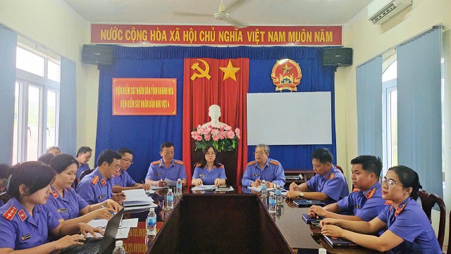 Công bố Quyết định kiểm tra việc thực hiện Kết luận số 608/KL-VKS ngày 22/9/2025 của Viện trưởng Viện KSND tỉnh Khánh Hòa tại Viện KSND khu vực 4 – Khánh Hòa