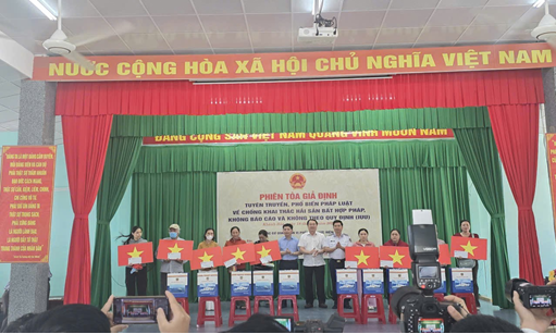 Lãnh đạo Viện Kiểm sát nhân dân Khu vực 1 – Khánh Hòa tham dự tọa đàm, tuyên truyền, phổ biến pháp luật về chống khai thác IUU