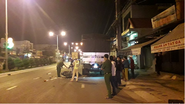 Viện kiểm sát nhân dân huyện Diên Khánh kiểm sát khám nghiệm hiện trường, khám nghiệm tử thi 02 vụ tai nạn giao thông nghiêm trọng