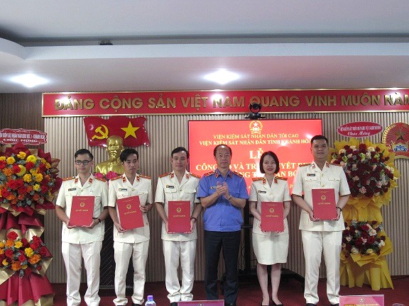 Lễ công bố, trao Quyết định về công tác cán bộ