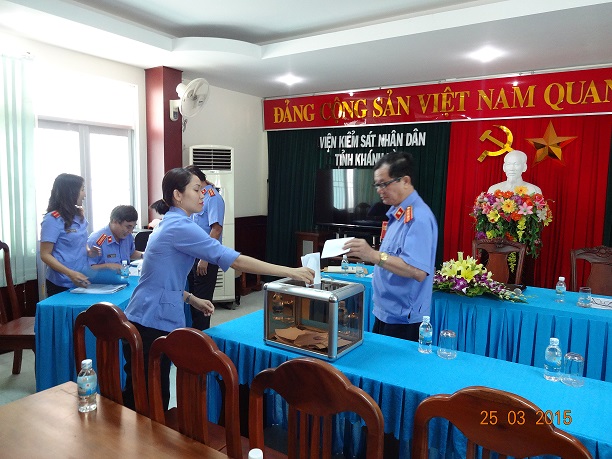 Viện kiểm sát nhân dân tỉnh Khánh Hòa tổ chức Hội nghị cán bộ công chức năm 2015