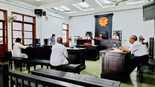 Viện kiểm sát nhân dân khu vực 1 – Khánh Hòa phối hợp với Tòa án tổ chức phiên tòa rút kinh nghiệm vụ án dân sự giải quyết “Tranh chấp hợp đồng vay tài sản và hợp đồng đặt cọc”