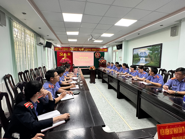 Chi bộ Viện kiểm sát nhân dân thành phố Nha Trang tổ chức Hội nghị nghiên cứu, học tập, quán triệt Nghị quyết Hội nghị lần thứ VI BCH Trung ương Đảng khóa XIII