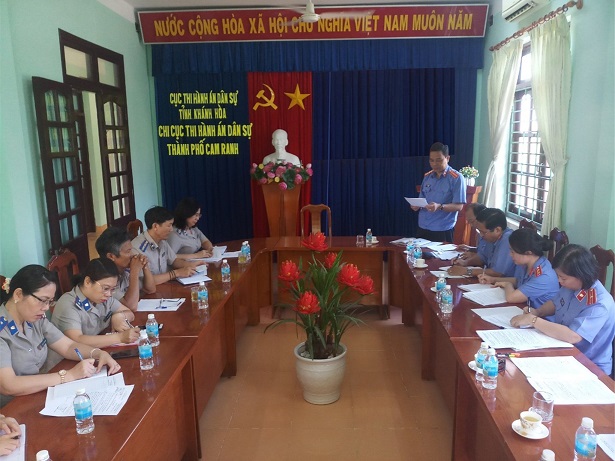 Viện kiểm sát nhân dân tỉnh Khánh Hòa trực tiếp kiểm sát thi hành án dân sự, hành chính tại Chi cục THADS thành phố Cam Ranh năm 2021