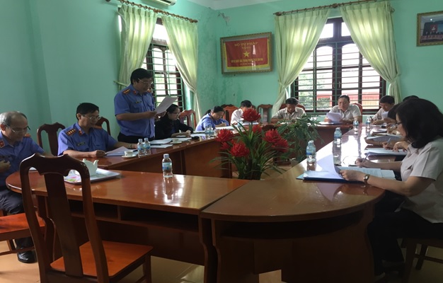 VKSND tỉnh Khánh Hòa phúc tra việc thực hiện kháng nghị và kết luận trực tiếp kiểm sát thi hành án dân sự năm 2017 tại Chi cục thi hành án dân sự thành phố Cam Ranh