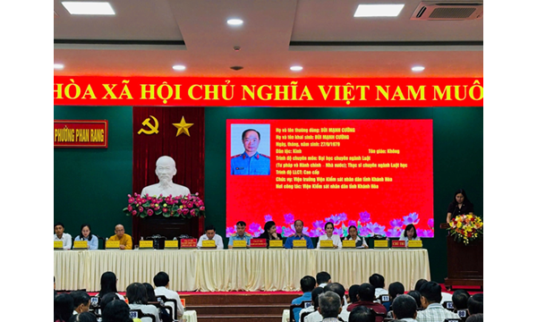 Đồng chí Bùi Mạnh Cường – Viện trưởng VKSND tỉnh...