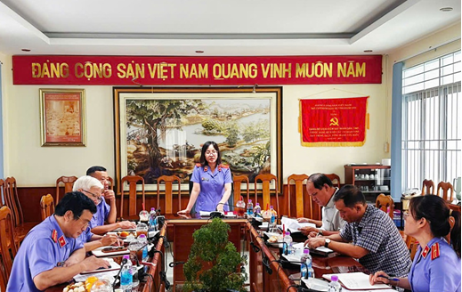 Chi bộ 3 thuộc đảng bộ viện kiểm sát nhân dân tỉnh...