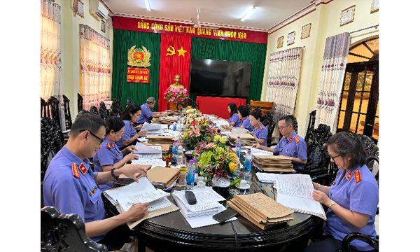 Viện kiểm sát nhân dân tỉnh Khánh Hòa kiểm sát...