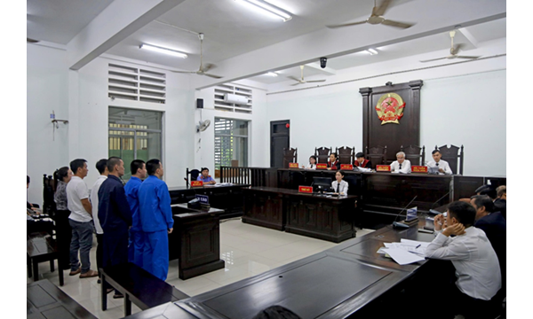 Bản án tuyên thích đáng cho những đối tượng sử...