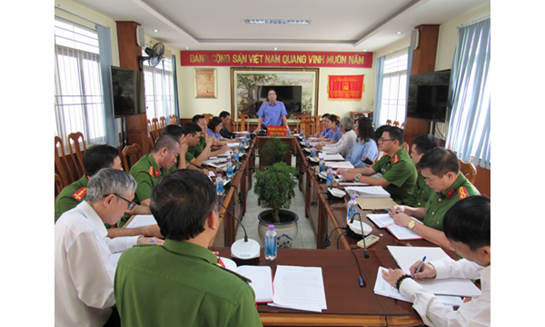 Liên ngành tố tụng họp bàn cho ý kiến tham khảo...