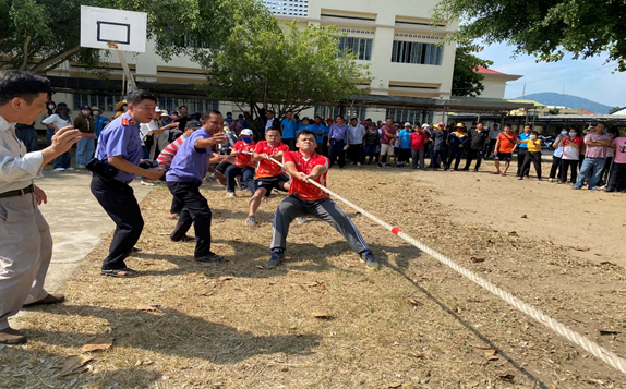 VIỆN KIỂM SÁT NHÂN DÂN HUYỆN DIÊN KHÁNH SÔI NỔI...