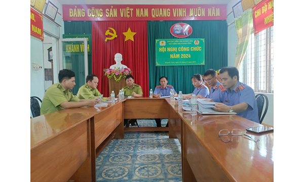 Viện kiểm sát nhân dân huyện Khánh Vĩnh trực tiếp...