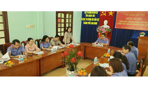 Trực tiếp kiểm sát hoạt động thi hành án dân sự...